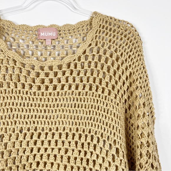New Show Me Your Mumu Paula Pullover in Latte Crochet - Picture 5 of 7